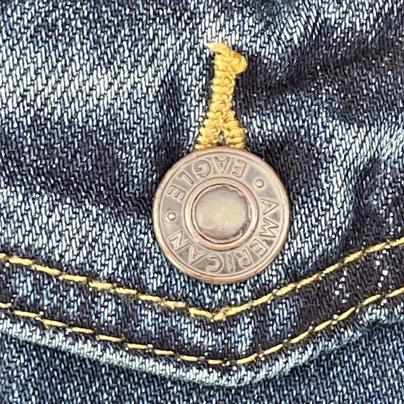 American Eagle Women's Denim Jacket Button Up Short, 100% Cotton, Sz. L - Picture 4 of 8